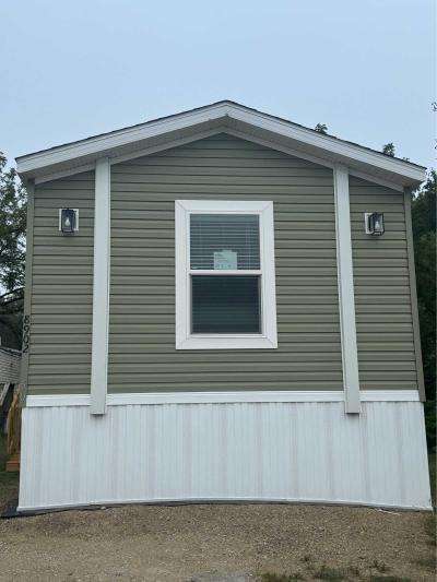 Photo 4 of 16 of home located at 8701 NE 107th Pl #50 Kansas City, MO 64157