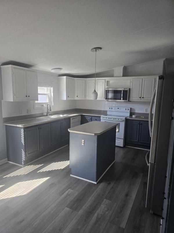 2006 Redmond Mobile Home