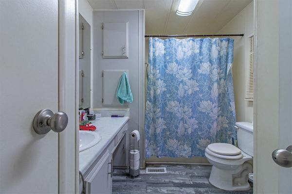 1982 Commodore Mobile Home