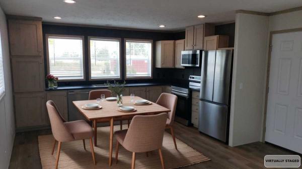 2025 Clayton Adrenaline 6016-4203 Manufactured Home