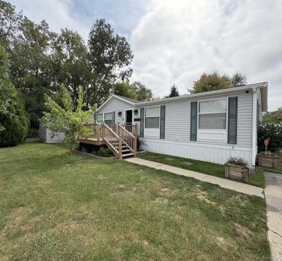 Photo 3 of 22 of home located at 5933 Vernon Street Van Buren Twp, MI 48111