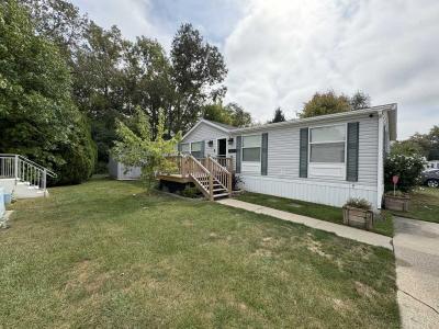 Photo 4 of 22 of home located at 5933 Vernon Street Van Buren Twp, MI 48111