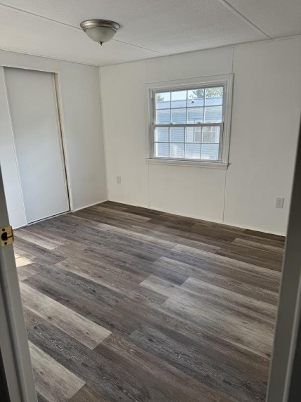 1992 Hollypark Mobile Home