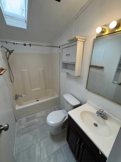 Photo 2 of 6 of home located at 850 N Halstead Street B4 Allentown, PA 18109