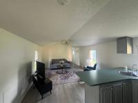 1998 Holly Park Mobile Home