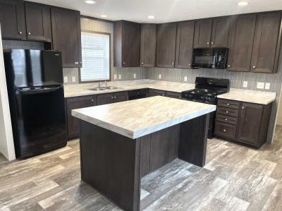 Mobile Home at 2486 Westwood Bay City, MI 48706