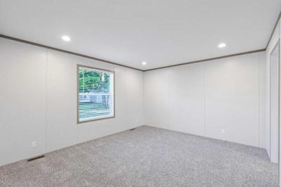 Photo 5 of 8 of home located at 198 Franklin Mahomet, IL 61853