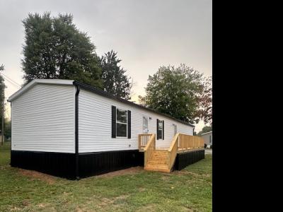 Photo 2 of 13 of home located at 304 Wilma Avenue #24 Louisville, KY 40229