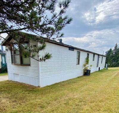 Photo 2 of 3 of home located at 1844 Fenn St. #465 Milford, MI 48381