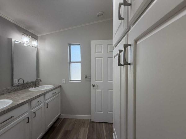 1998 Cavco Manufactured Home