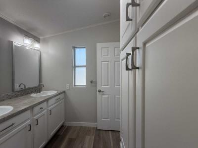 Photo 4 of 21 of home located at 215 N Power Rd #522 Mesa, AZ 85205