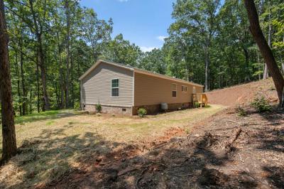 Photo 5 of 29 of home located at 647 Fern Valley Trail Clarkesville, GA 30523