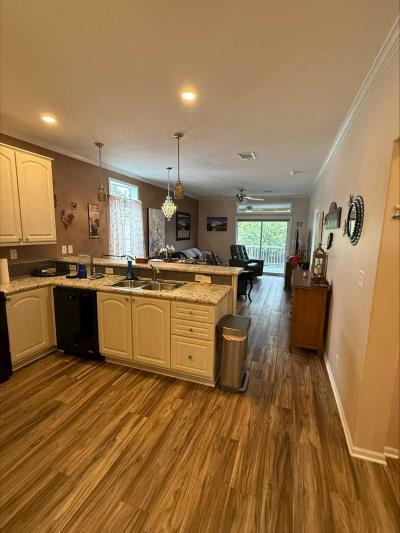 Photo 4 of 17 of home located at 701 Aqui Esta Dr #218 Punta Gorda, FL 33950