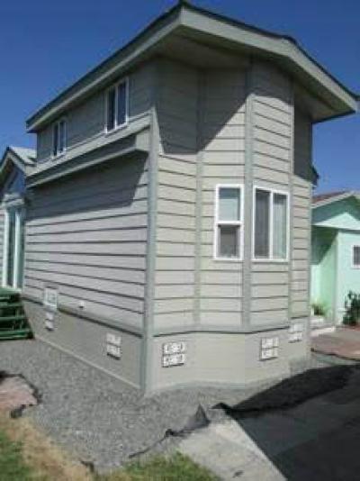 Mobile Home at 12265 Woodruff Ave #11 Downey, CA 90241