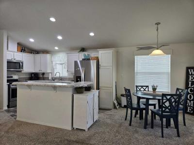 Photo 3 of 8 of home located at 629 Elk Dr SE Albuquerque, NM 87123