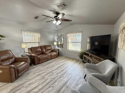 Photo 2 of 8 of home located at 10936 E Apache Trl Lot 121 Apache Junction, AZ 85120