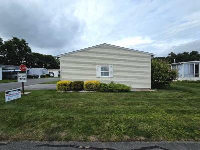 Photo 4 of 35 of home located at 111 Festival Circle Chicopee, MA 01020
