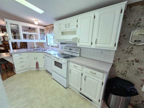1998 Marlette Mobile Home