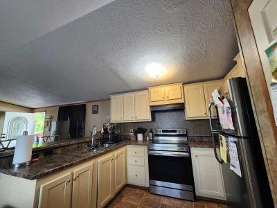 Photo 4 of 8 of home located at 712 Bunting Dr. Lafayette, CO 80026