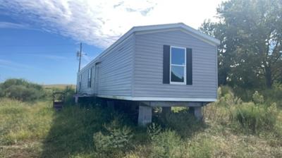 Photo 2 of 10 of home located at 1042 Illinois Rt 1 Grayville, IL 62844