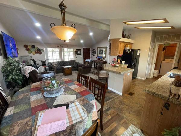 1999 Silvercrest Westwood Mobile Home