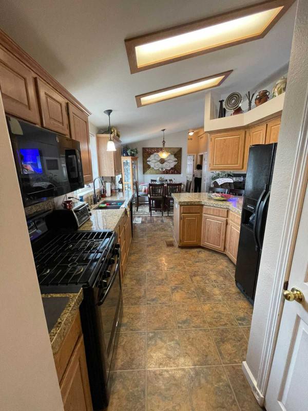 1999 Silvercrest Westwood Mobile Home