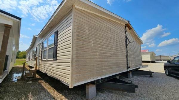 2014 CLAYTON Mobile Home For Sale