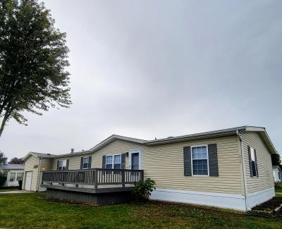 Photo 2 of 11 of home located at 3734 Heathwood East White Lake, MI 48383