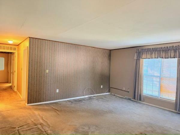 2001 LXE Ritz Craft Manufactured Home