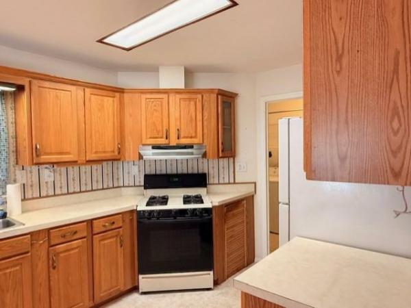 2001 LXE Ritz Craft Manufactured Home