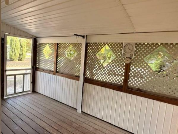 2001 LXE Ritz Craft Manufactured Home