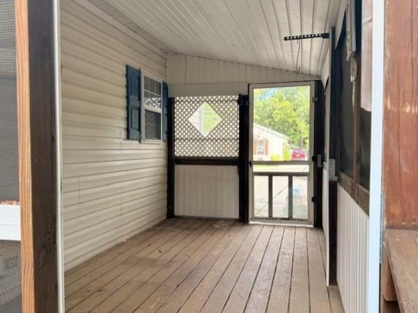 2001 LXE Ritz Craft Manufactured Home