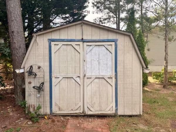 2001 LXE Ritz Craft Manufactured Home