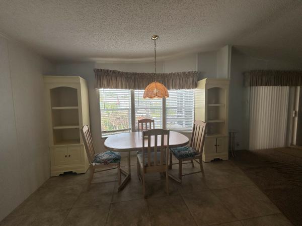 1995 Homes of Merit Mobile Home