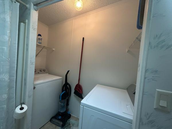 1995 Homes of Merit Mobile Home