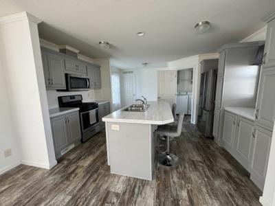 Mobile Home at 466 Cimarron Lake Elmo, MN 55042