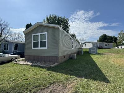 Photo 2 of 20 of home located at 466 Cimarron Lake Elmo, MN 55042