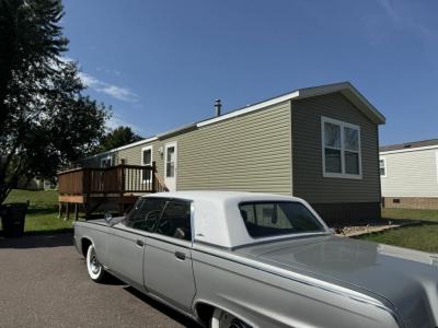 Photo 4 of 20 of home located at 466 Cimarron Lake Elmo, MN 55042
