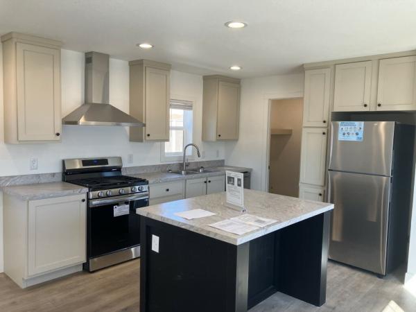 2025 CMH Manufacturing West, Inc. mobile Home