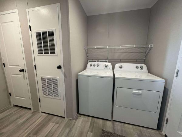 2025 Champion RAPB2460H42096 Mobile Home