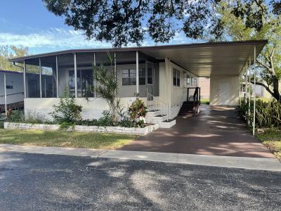 Mobile Home at 15406 Lakeshore Villa Place Tampa, FL 33613