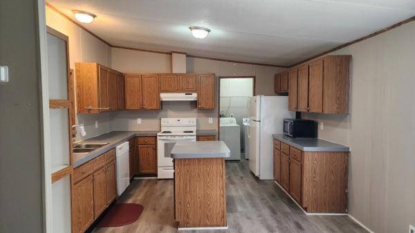 2005 Fleetwood Mobile Home