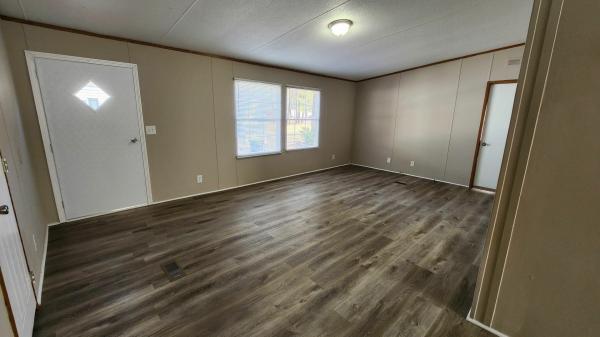 2005 Fleetwood Mobile Home