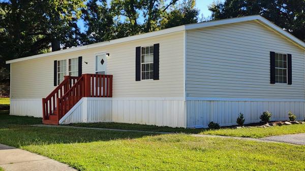 2005 Fleetwood Mobile Home