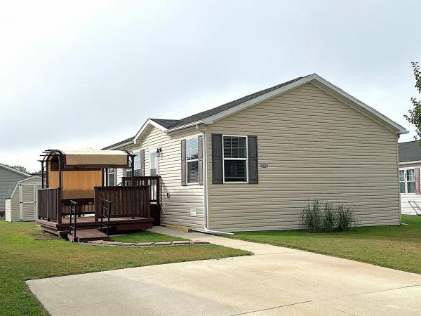 Photo 1 of 2 of home located at 5232 Sheffield Drive Lot 214 Holly, MI 48442