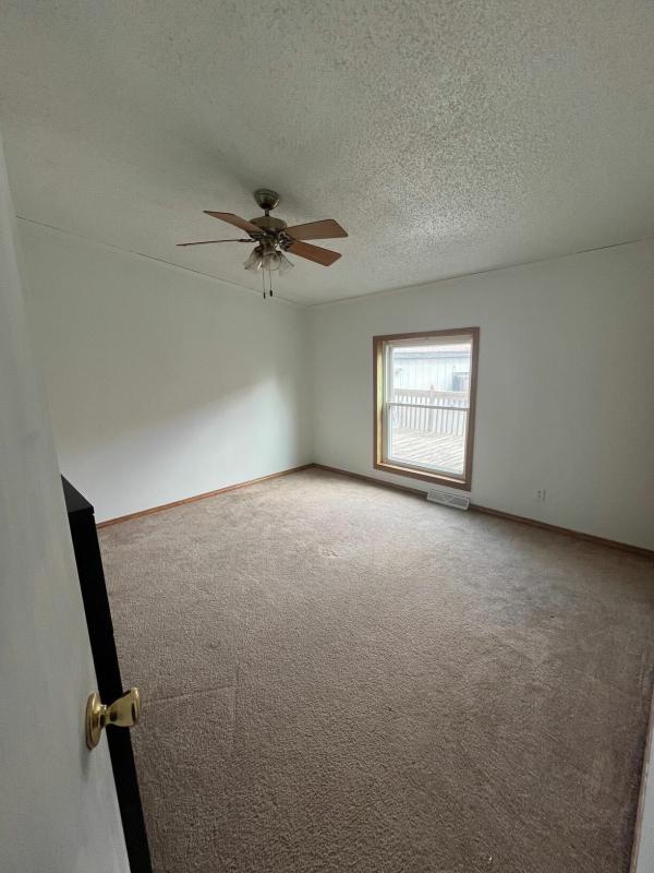 1996 Fairmont Friendship 214  Home