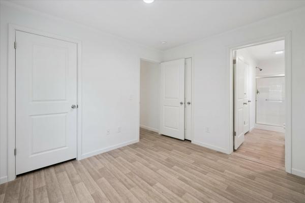 2025 Colony 37 DTS0010H  Home