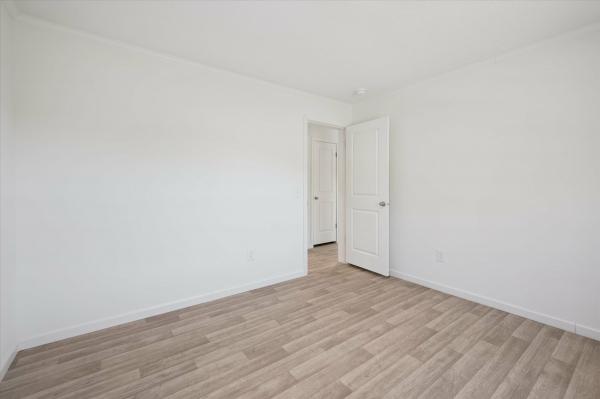 2025 Colony 37 DTS0010H  Home