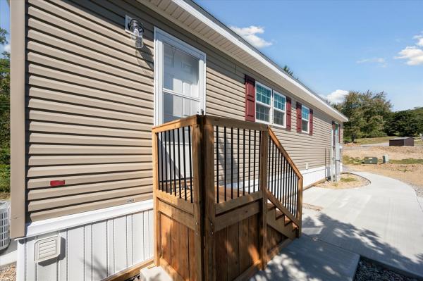 2025 Colony 550EC28443A  Home