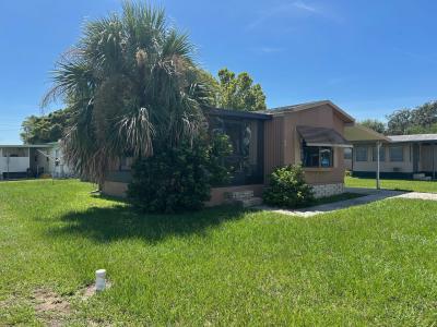 Photo 3 of 18 of home located at 97 Lily Drive Fruitland Park, FL 34731